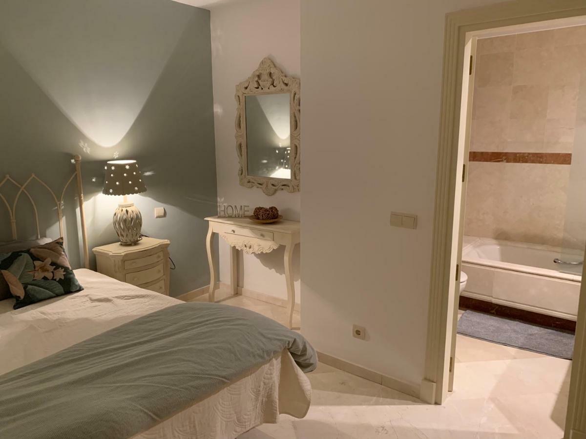 Beachside Apartment In ماربيا المظهر الخارجي الصورة
