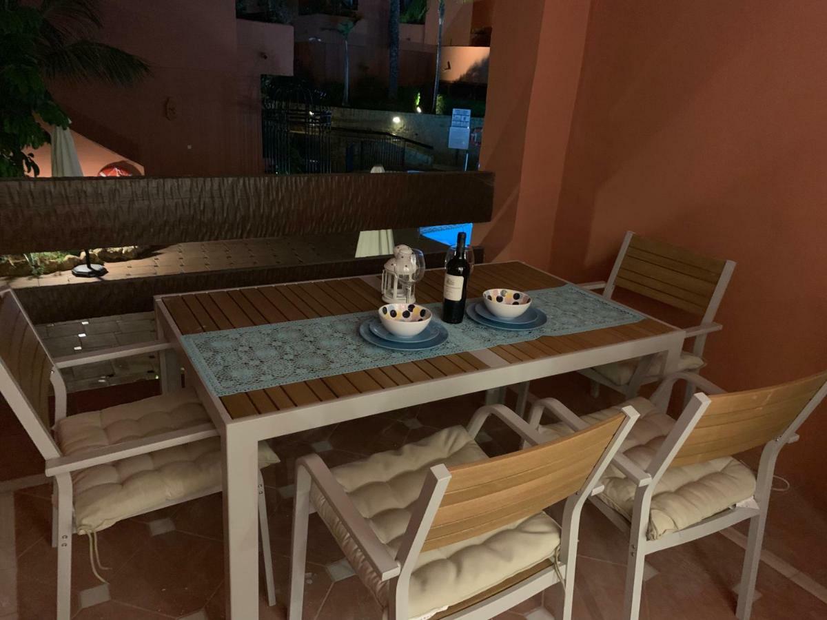 Beachside Apartment In ماربيا المظهر الخارجي الصورة