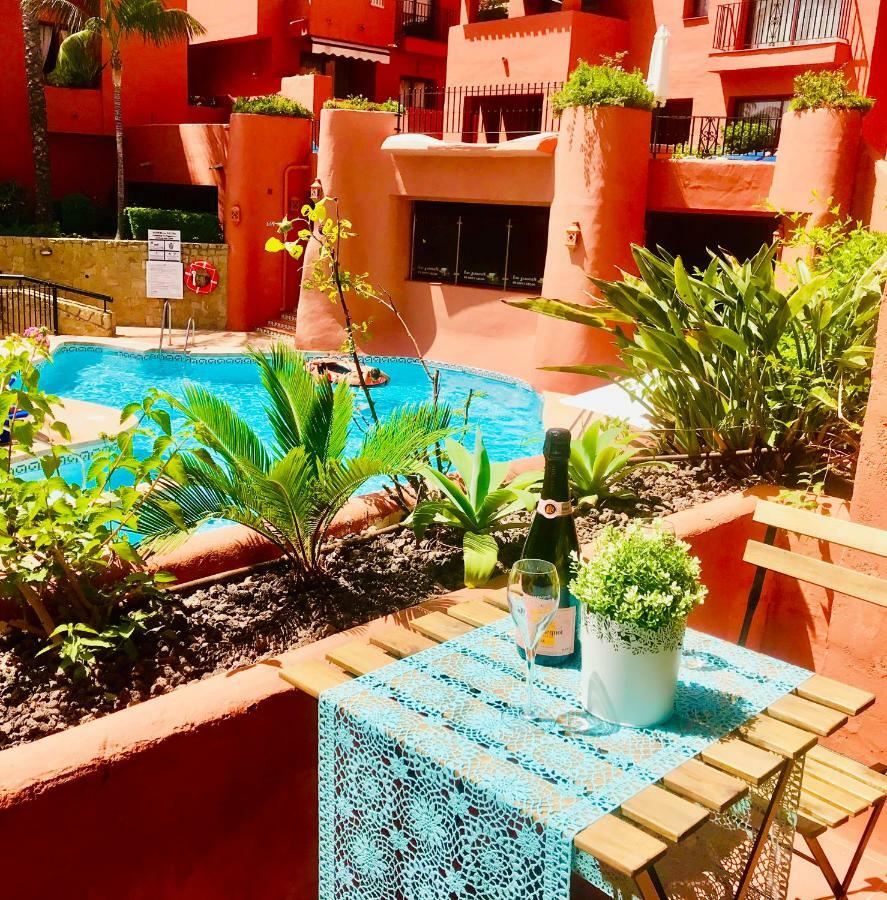 Beachside Apartment In ماربيا المظهر الخارجي الصورة