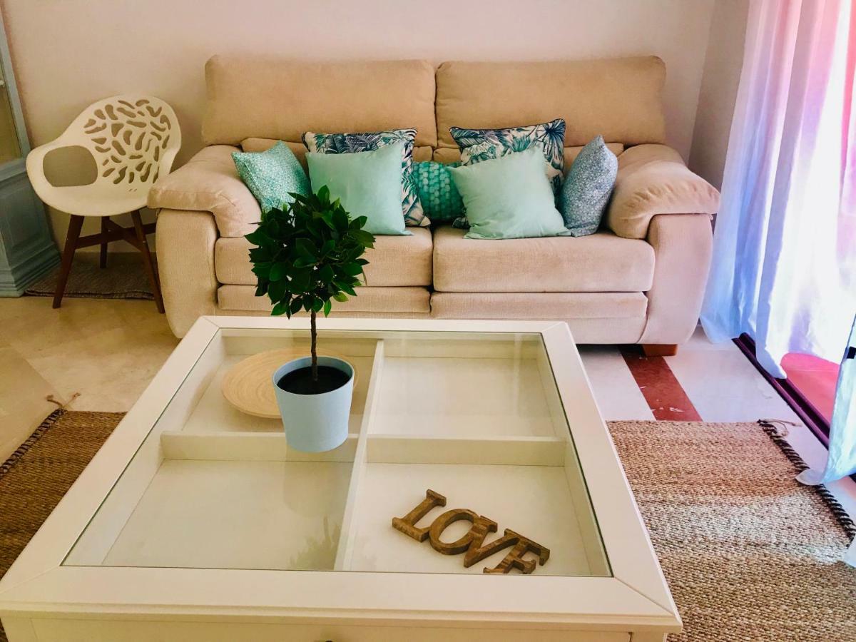 Beachside Apartment In ماربيا المظهر الخارجي الصورة