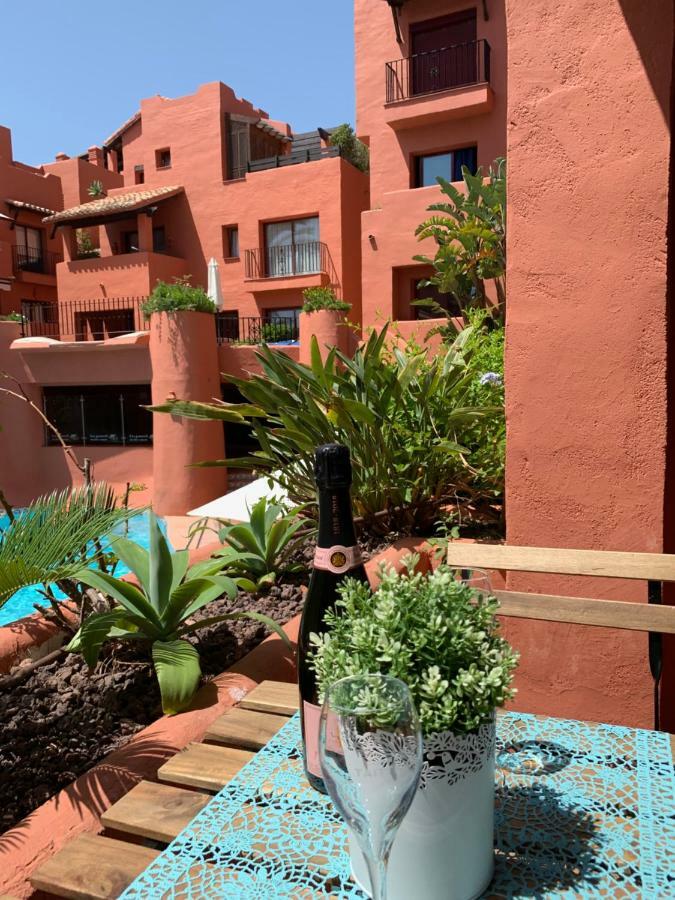 Beachside Apartment In ماربيا المظهر الخارجي الصورة
