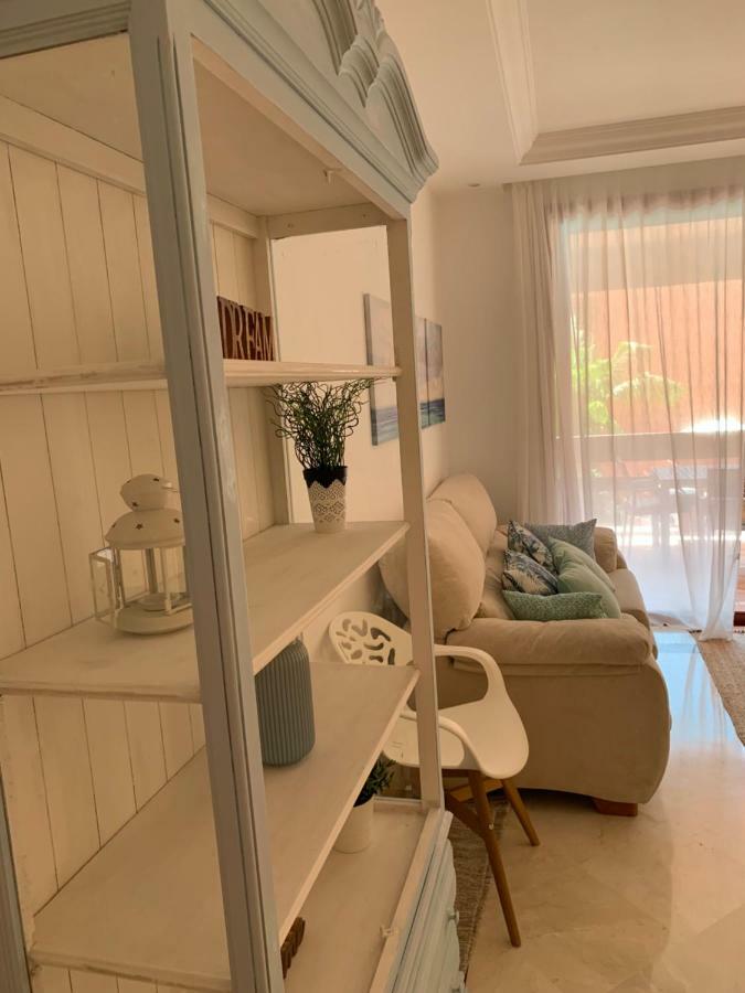 Beachside Apartment In ماربيا المظهر الخارجي الصورة