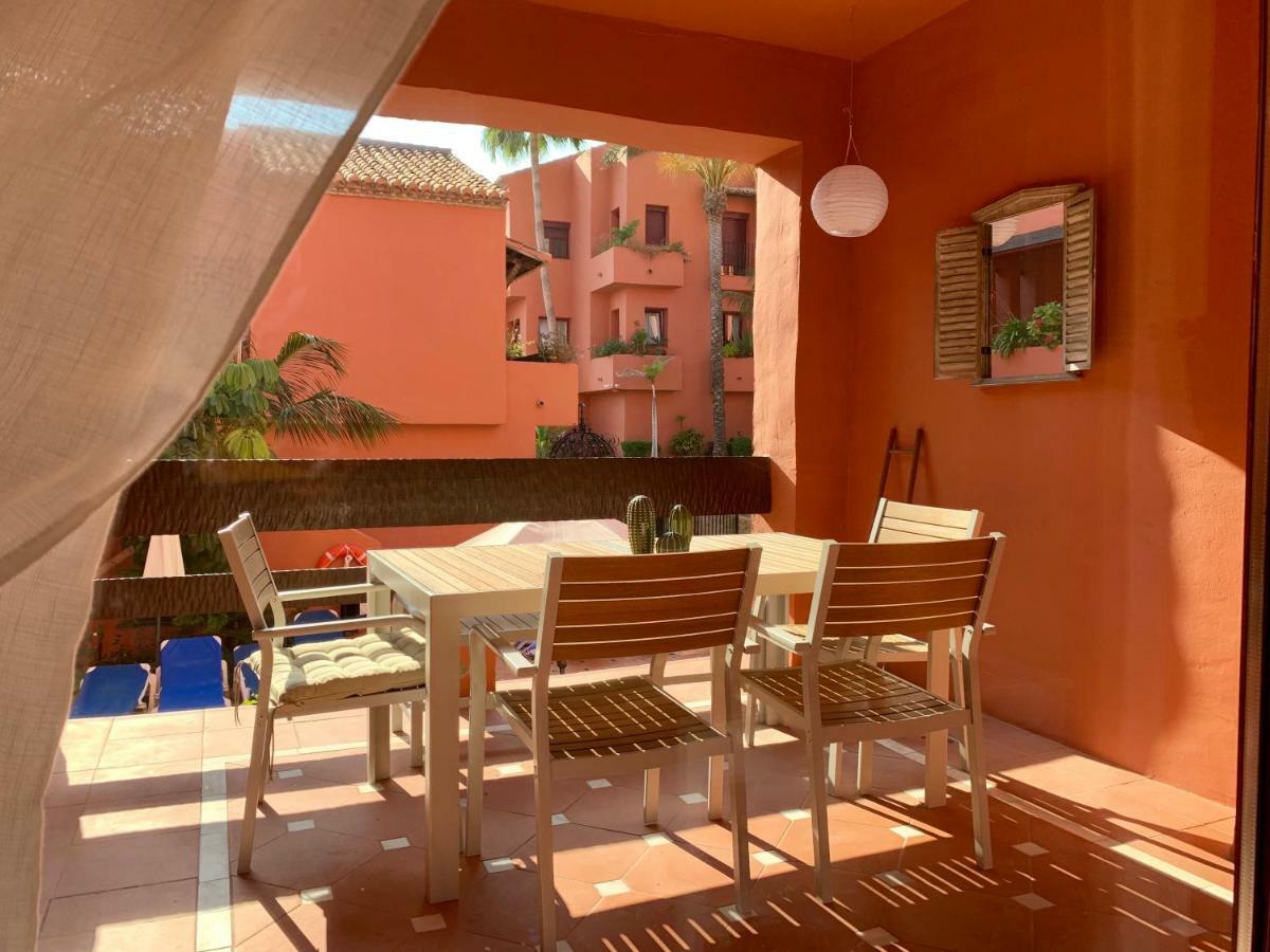 Beachside Apartment In ماربيا المظهر الخارجي الصورة