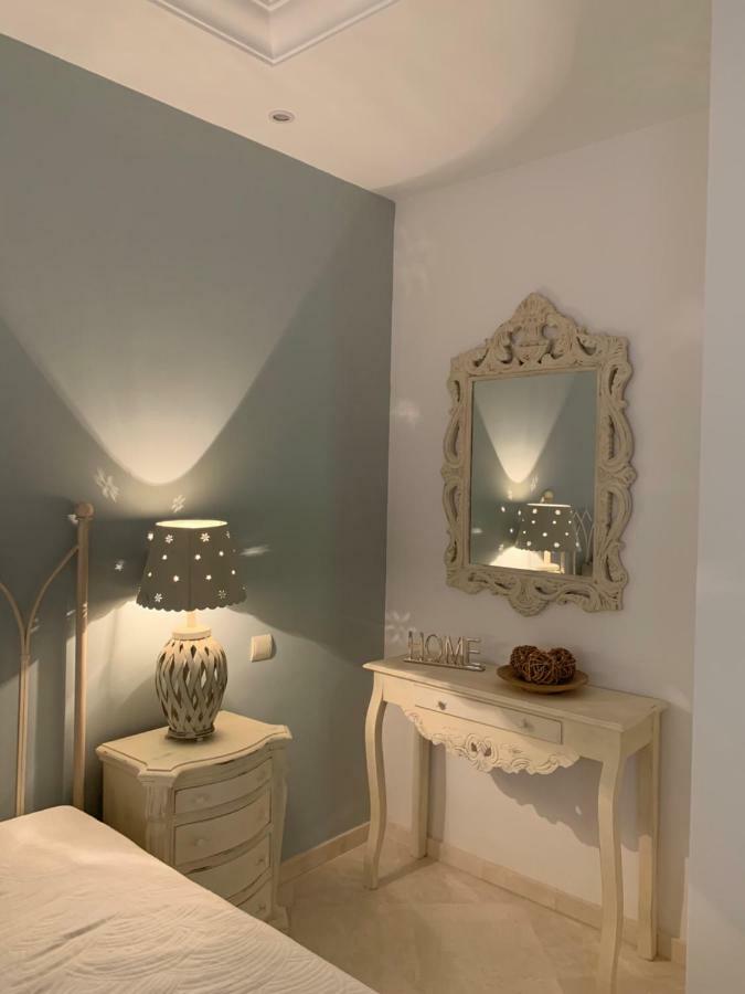 Beachside Apartment In ماربيا المظهر الخارجي الصورة