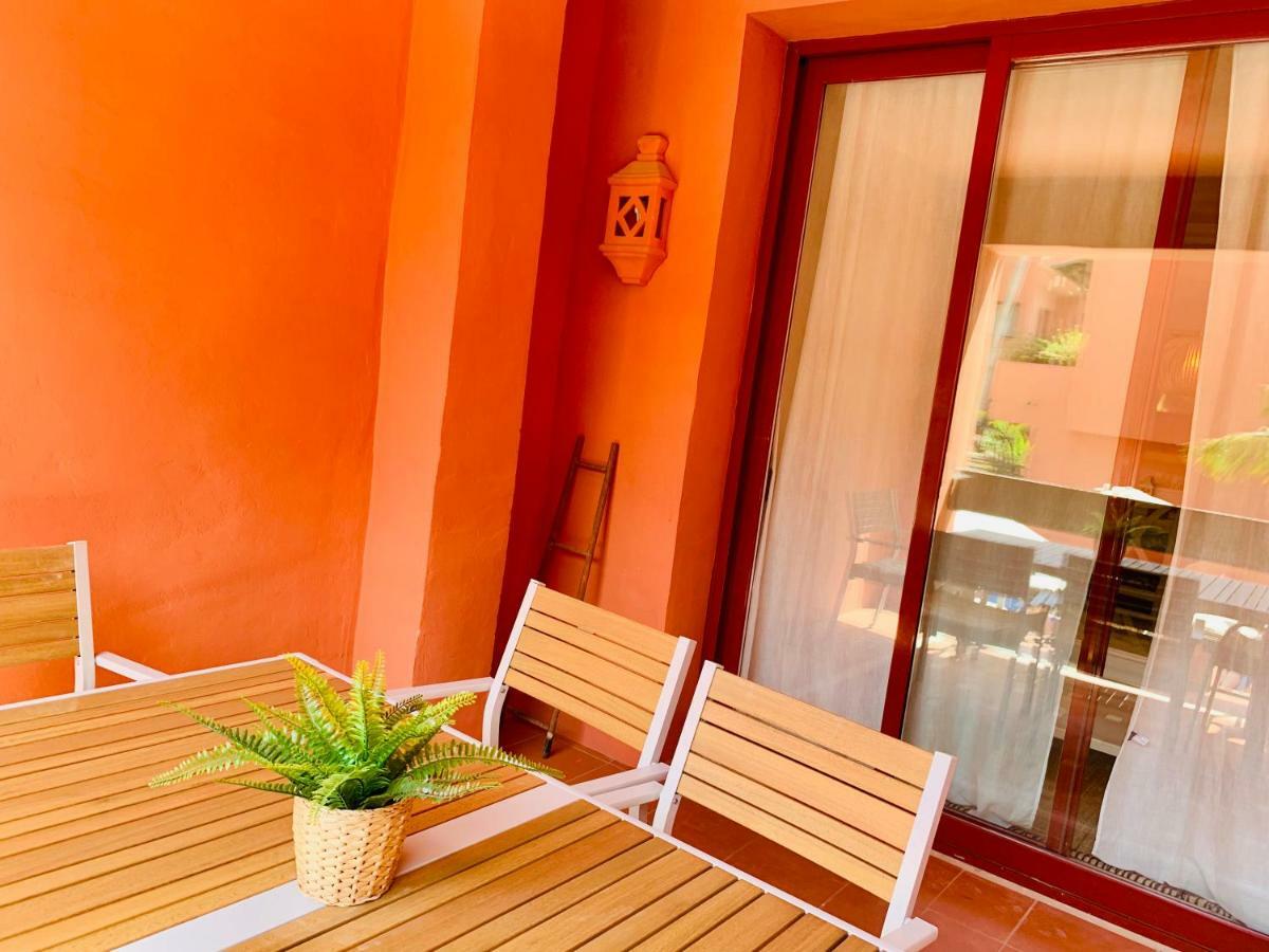 Beachside Apartment In ماربيا المظهر الخارجي الصورة
